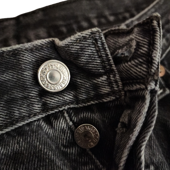 Vintage x 2000s “made in Mexico” 501 Levis Red Tab Black Jean - Picture 8 of 13